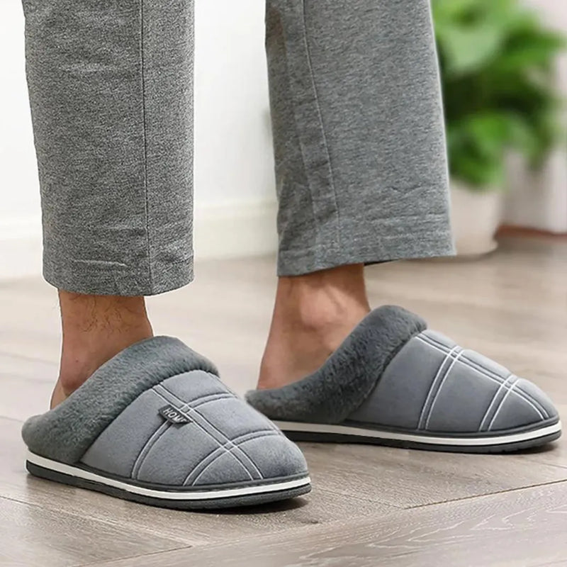 Pantufa Masculina Basicalle Relax II em cinza, ideal para uso doméstico