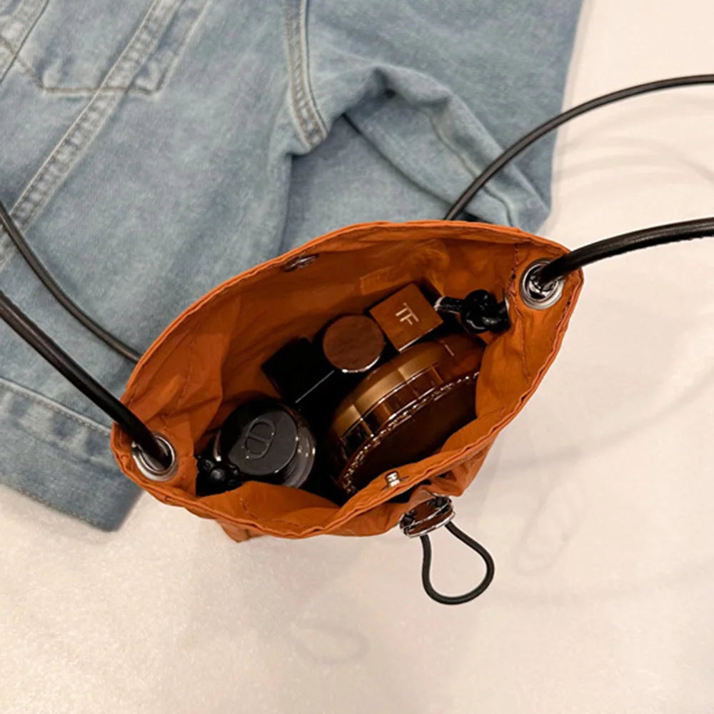 Bolsa Bag Transversal Crossbody Tiracolo em Nylon | Mini Femme