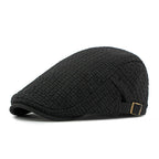 Boina flat cap Casualle Bristol preta vista lateral com fivela