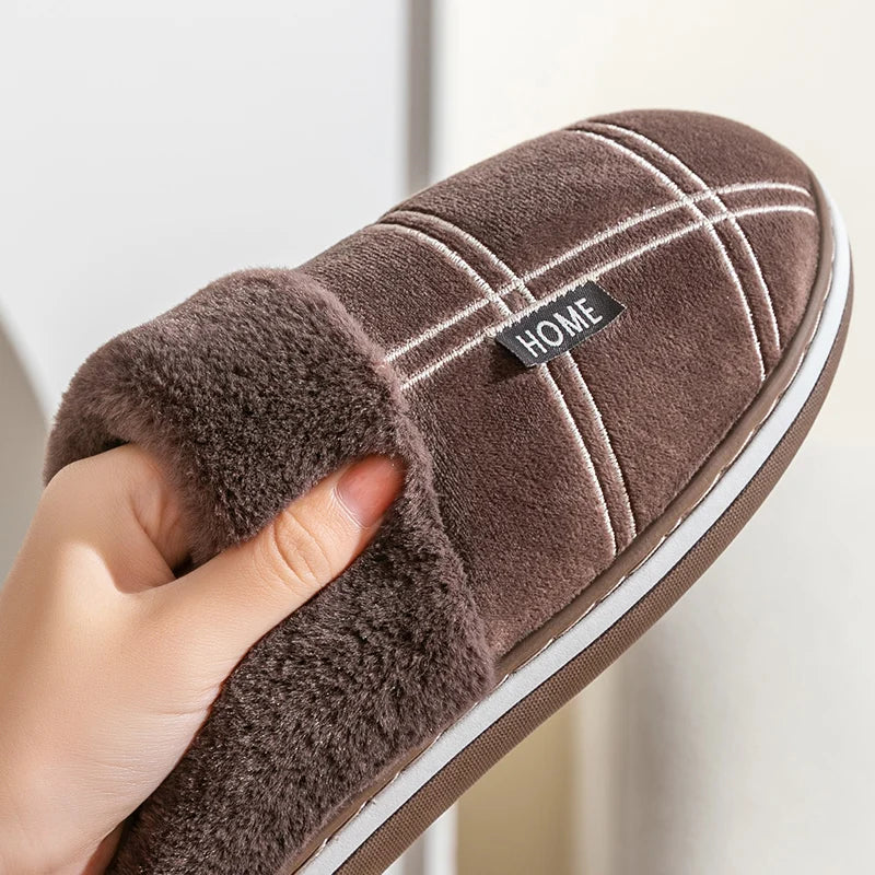 Pantufa Antiderrapante de Alta Qualidade na cor marrom com Maciez e Conforto