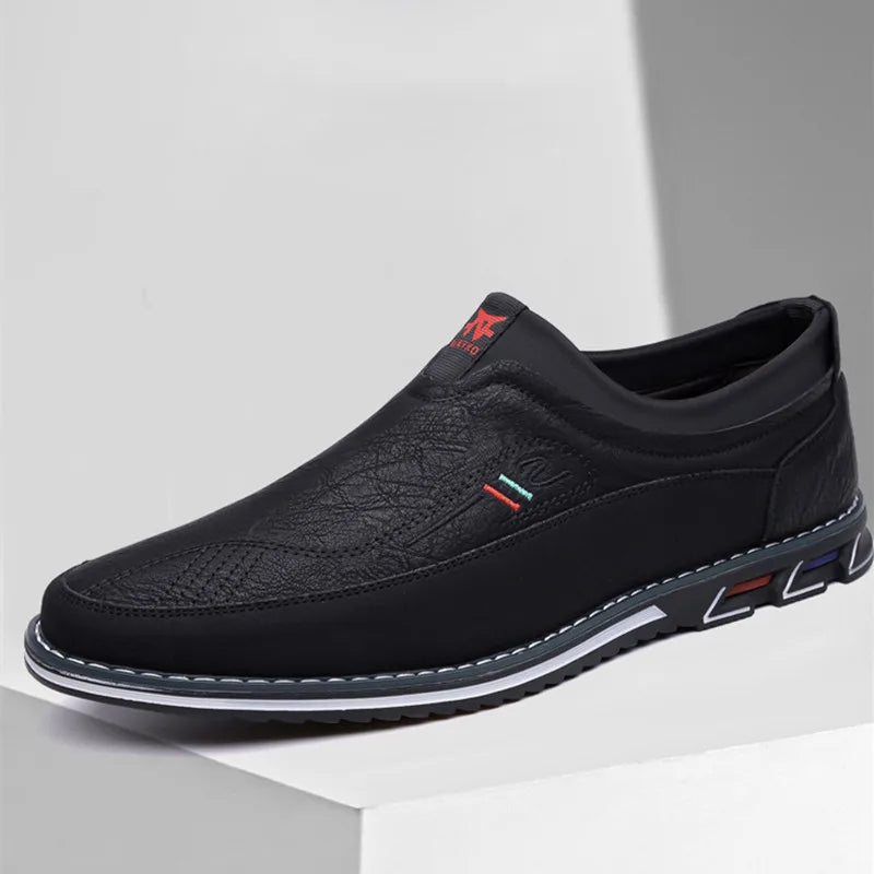 Mocassim Allegante Gentleman preto visto de lado