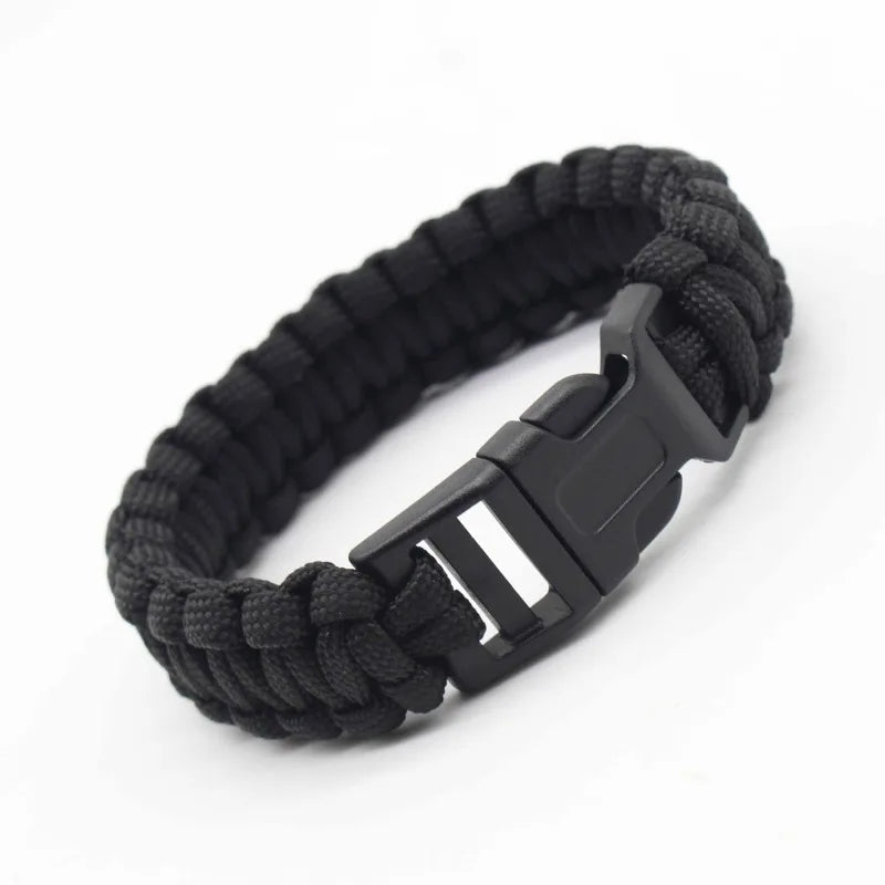 Pulseira Tática de Sobrevivência Paracord em Cordão Resistente