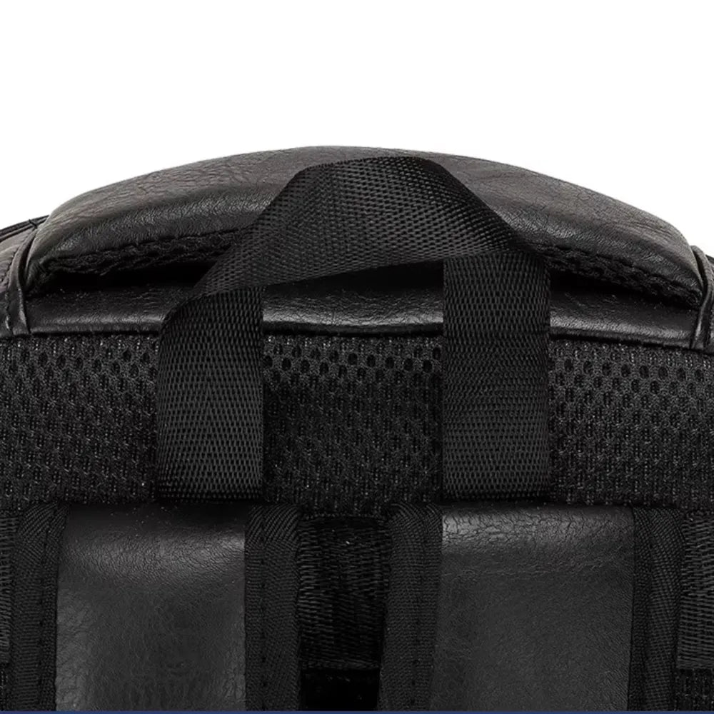 Mochila Executiva de Couro Legítimo com USB | Allegante Business