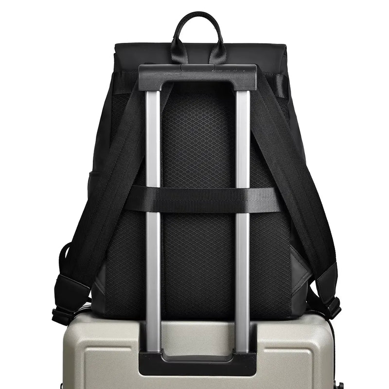 Mochila Executiva Impermeável para Notebook 16” | Design Premium | Casualle Urban