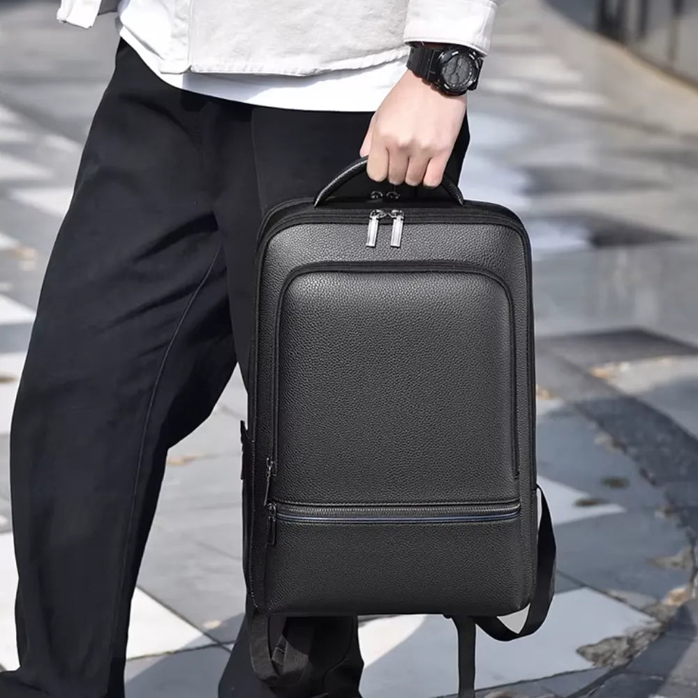 Mochila Executiva de Couro com USB | Allegante Leather