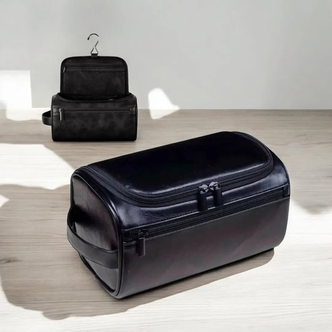 necessaire basicalle go na cor preto em superfície clara