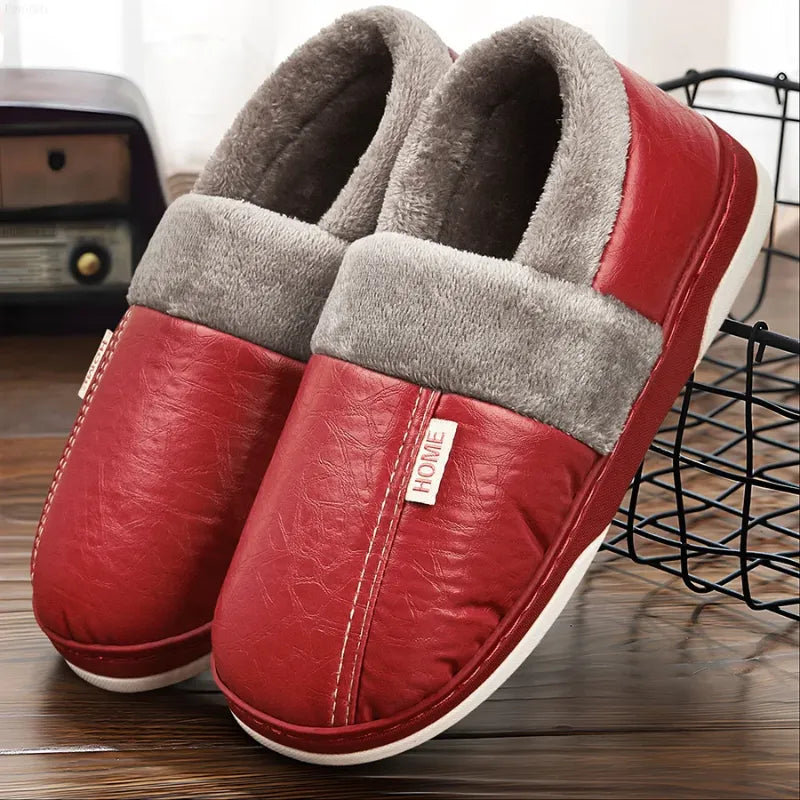 Pantufa Forrada de Couro para Inverno | Basicalle Home | Vermelho em ambiente interno