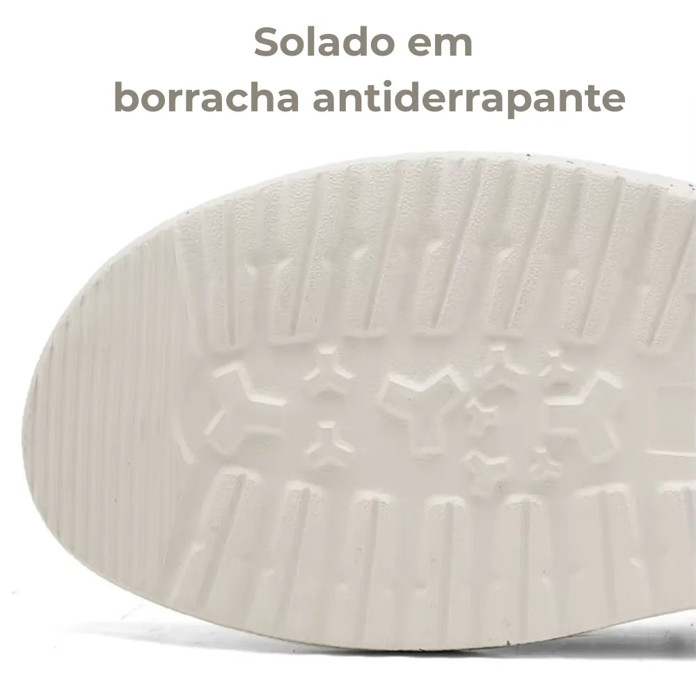 Close da sola em borracha, textura antiderrapante